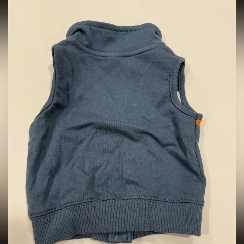 Cater’s Boys 3-6month sweatshirt vest